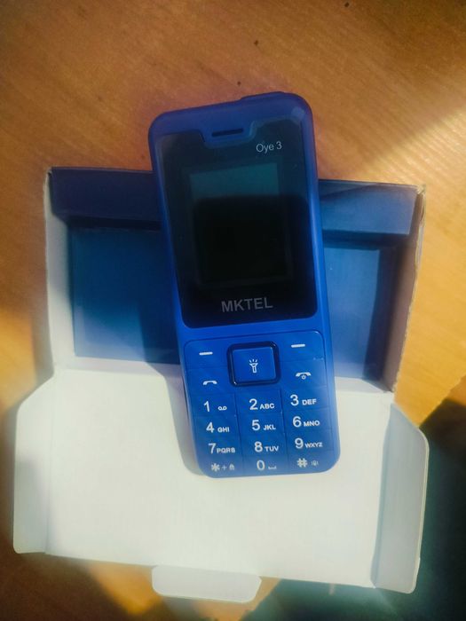Продам новый mktel oye 3