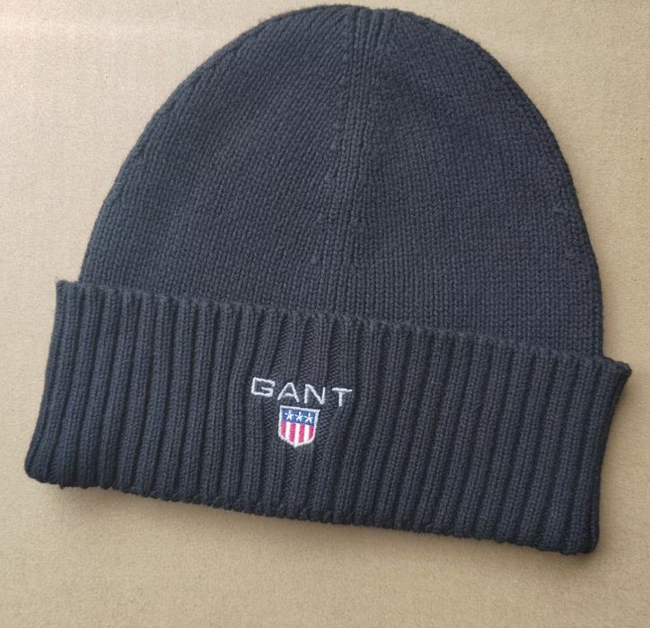 Шапка чорна Gant