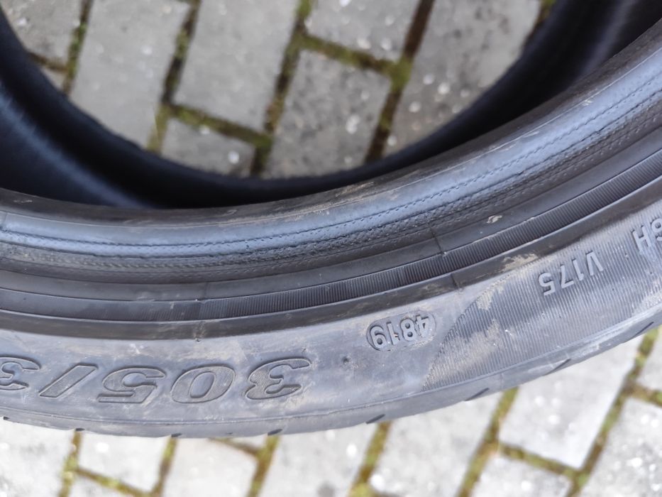 Pneus 305/30r20 Pirelli Pzero  ocasião