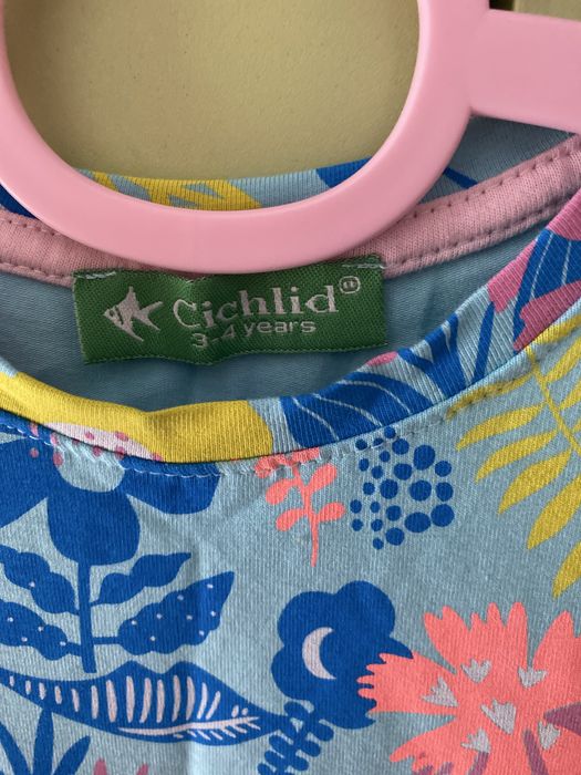 Платье на девочку