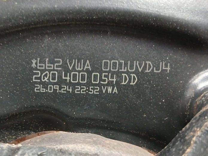 Manga de eixo frente direita SKODA Fabia IV (PJ3)