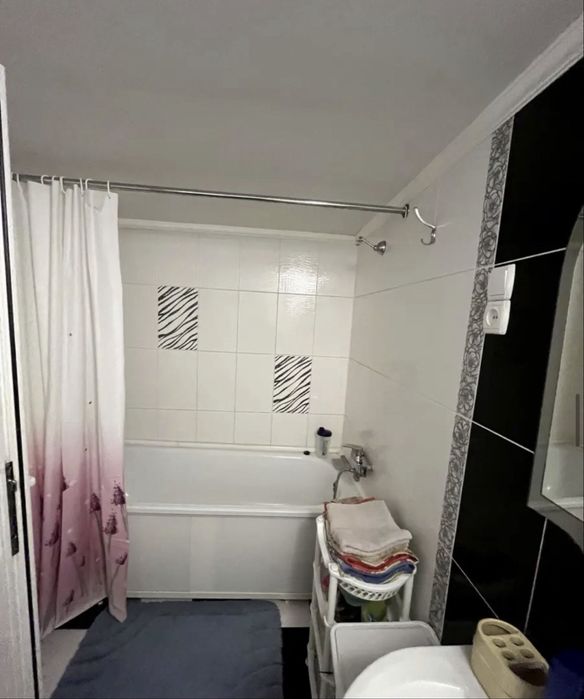 Оренда частини будинку 8000 на Максютова