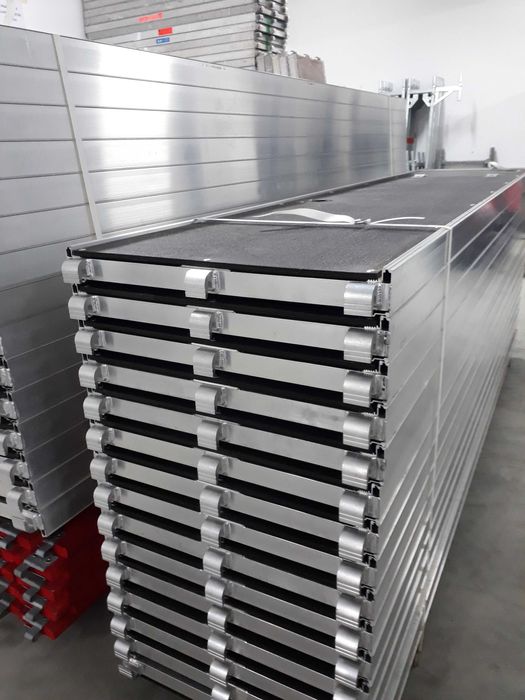 Andaimes Alumínio - Layher compatível