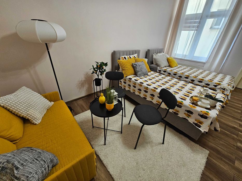 Do wynajecia na doby piękny duży apartament w Kraków- Centrum do 7 os. Terminy: