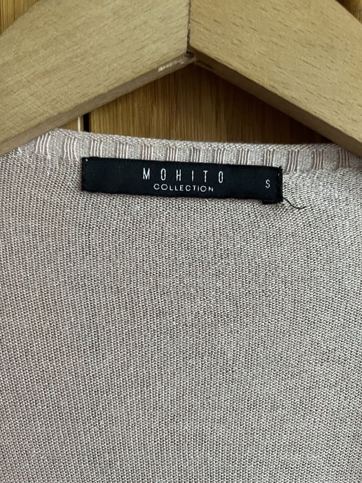Śliczny mieniący się sweterek mohito