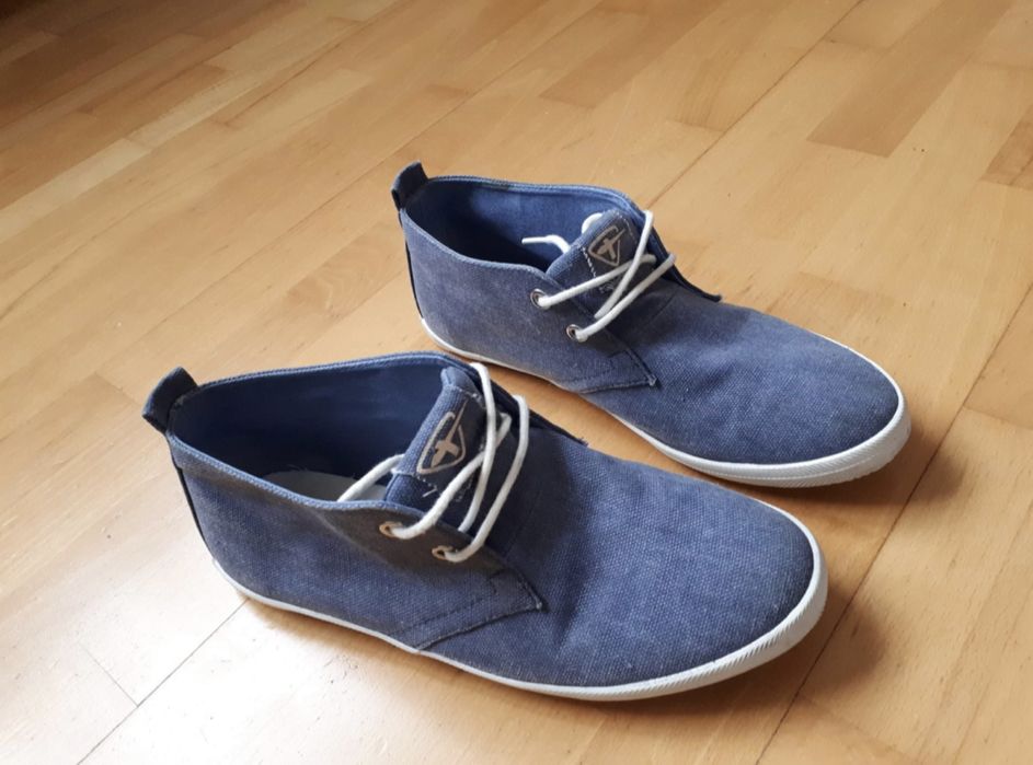 Buty trampki tamaris