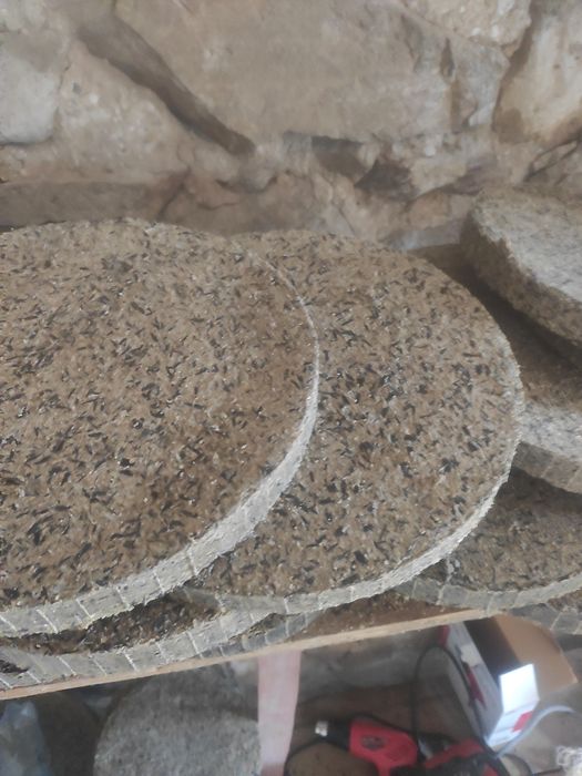 Продам макуху в кругах