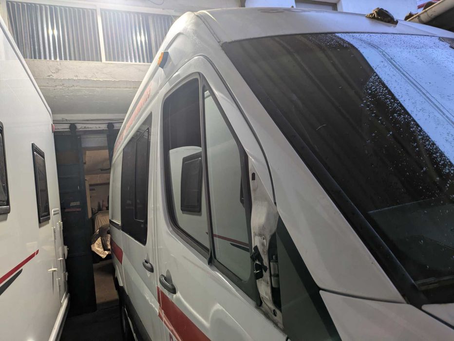 Ambulância avariada