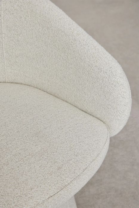 Poltrona giratória estofada Flavian