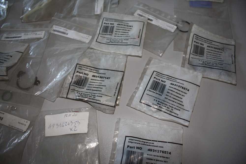 Milwaukee części do narzędzi, Pudełko elementy serwisowe 16 el.