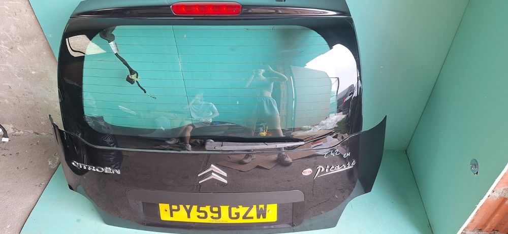 Klapa tylna  bagażnika Citroen C3 Picasso 2010 r