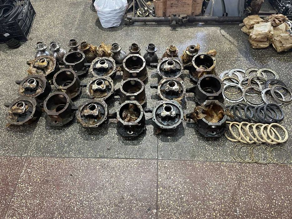 Поворотні кулаки, шарові опори Уаз 451, Уаз452, Уаз 469, Уаз3303