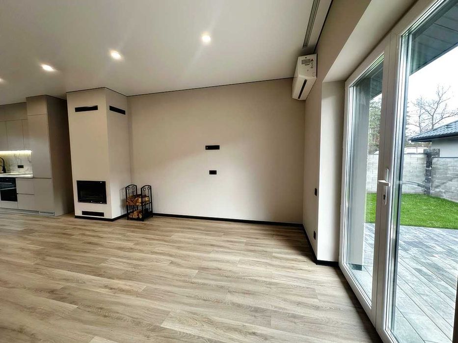 Будинок з ремонтом та каміном у Ворзелі. Газ.