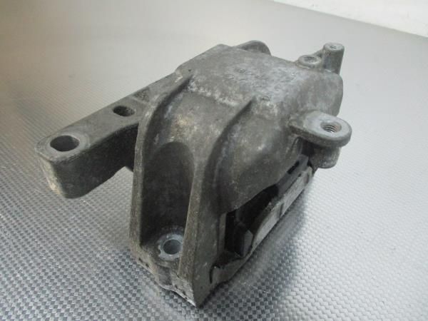 Apoio do motor AUDI A3 (8P1)