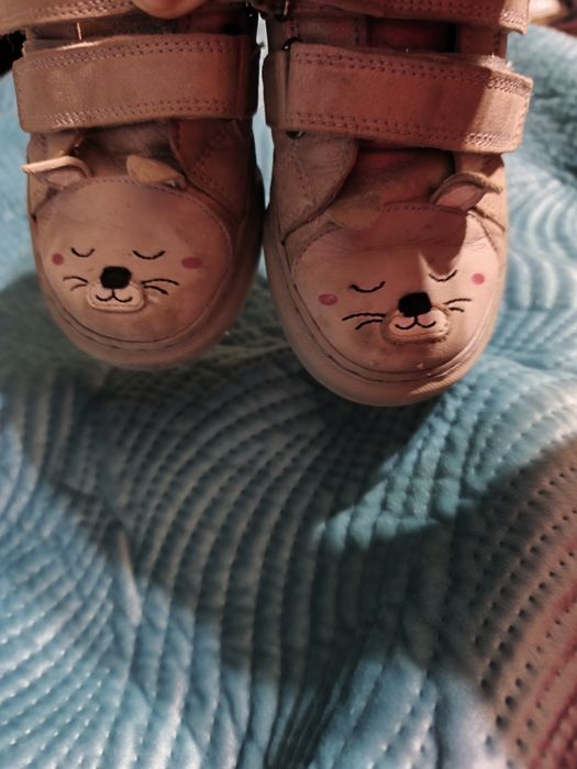 Lasocki. Buciki dla dziewczynki rozmiar  28