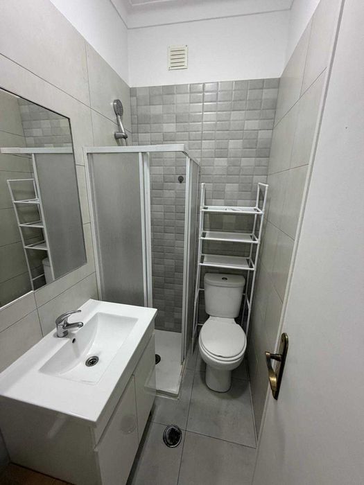 Aluguer de quarto de casal em Corroios - alugar em Corroios