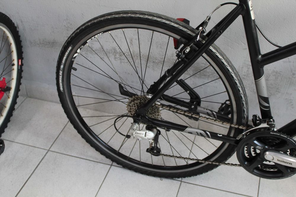 Rower crossowy HERCULES JUMP, Koła 28",Rama 54 cm, Deore, Alu,