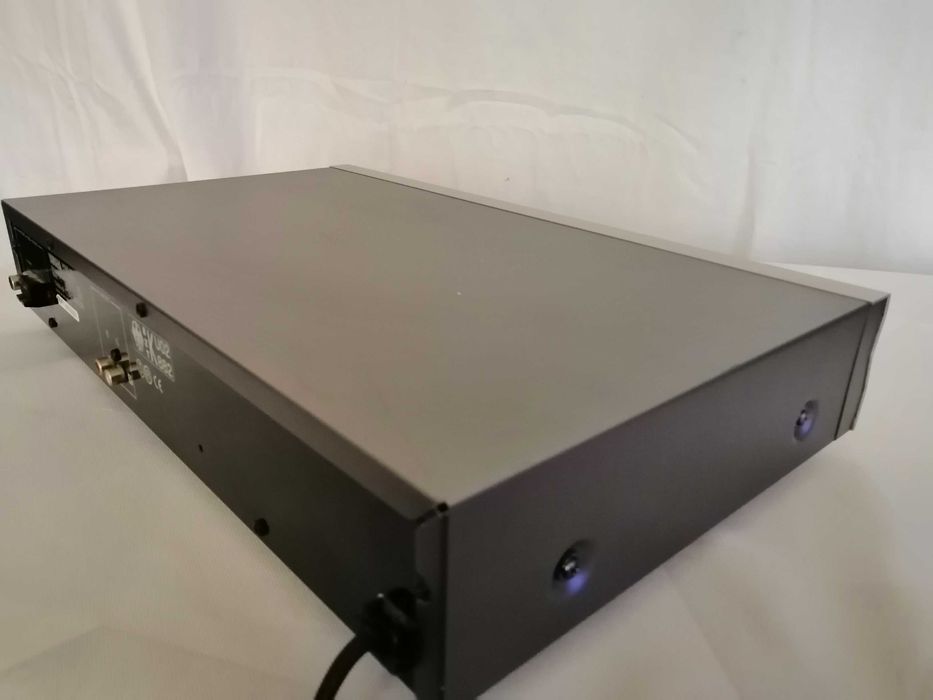 Sprzedam Japoński tuner YAMAHA TX-492 rds oryginał.