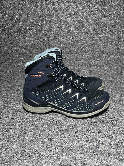 Жіночі черевики кросівки LOWA INNOX Pro Gore Tex - Розмір 40/25.2 cм