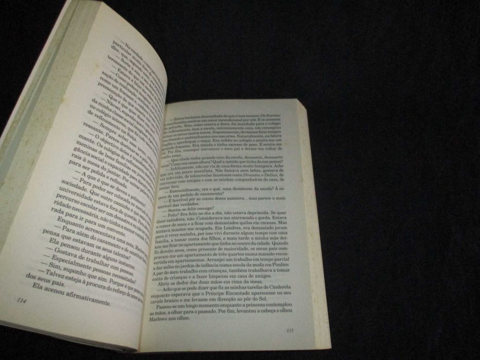 Livro Sangue Real Harold Robbins e Junius Podrug
