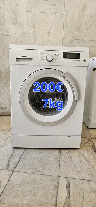 Máquinas de lavar roupa usadas, em bom estado e prontas a utilizar.