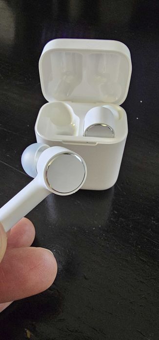 Auriculares True Wireless Bluetooth Xiaomi Airdots Pro - Branco
