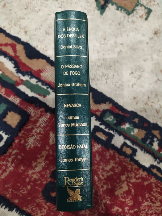 A época dos desfiles, o pássaro de fogo, nevasca, decisão fatal