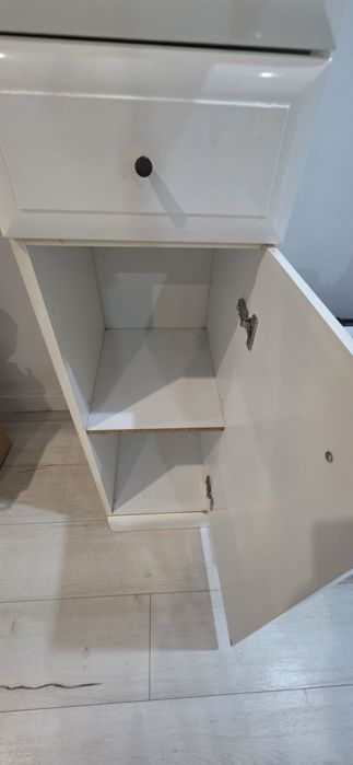 Bathroom Cabinet509948461403361281