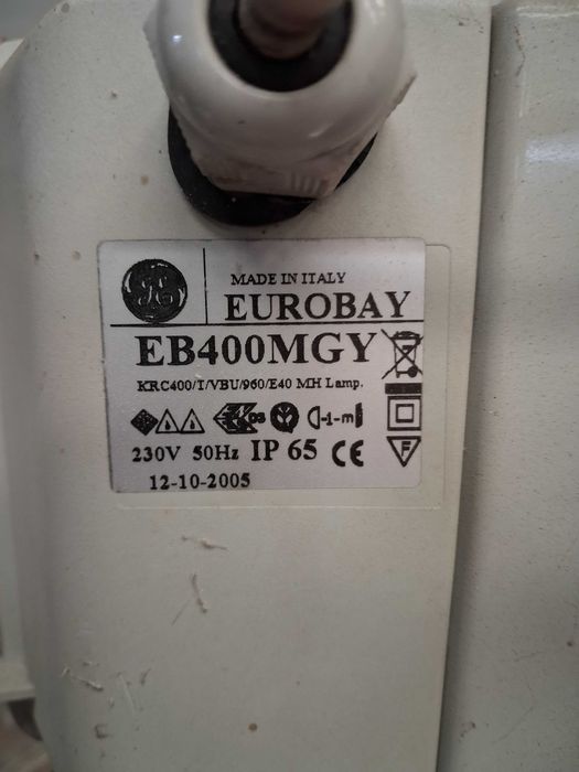 Lampy przemysłowe metalohalogenkowe GE Eurobay 400 W IP65