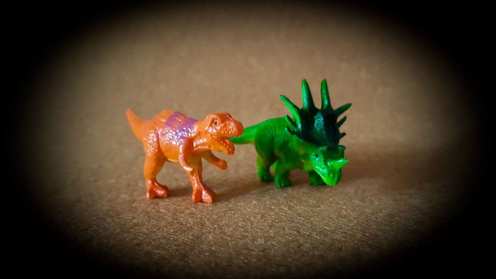 Miniature Dinosaur Set: T-Rex and Chasmosaurus Figures in PVC64585950945027122