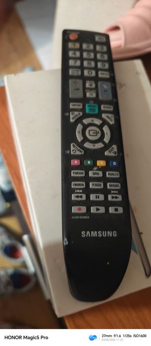 Televisão de plasma Samsung de 32 polegadas467769939335598081