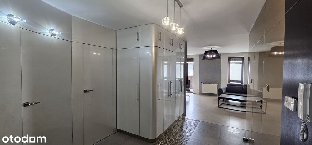 Nowoczesne mieszkanie 80 m², 2 miejsca w garażu, Via Botanica, Kielce