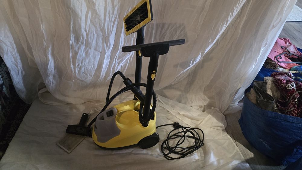 Myjka Parowa Karcher SC4 z dodatkową dyszą okien i do odzieży
