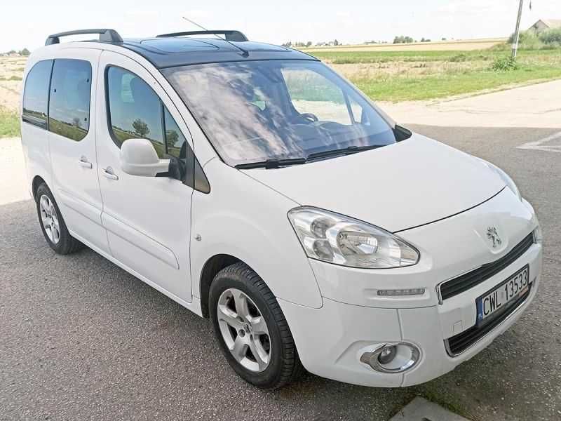 Peugeot Partner Tepee LIFT 1.6 HDi 115km * LED * KLIMA * ALU * HAK*