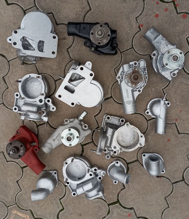 РЕМОНТ и продаж помп Уаз,Газ21,24,Газель,Волга,Раф,водяные насосы.