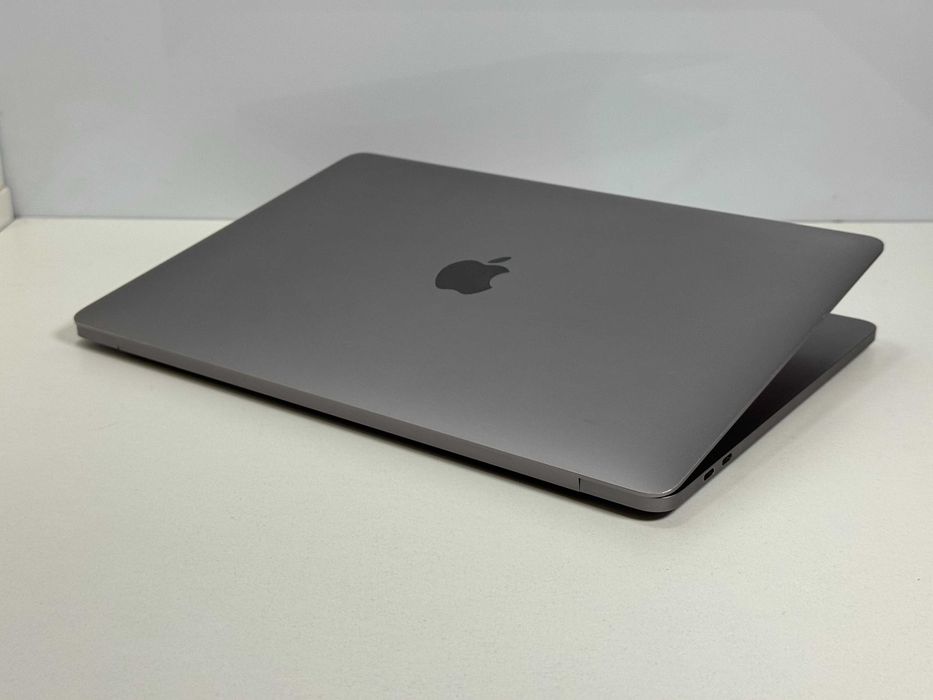 MacBook Pro 13 2017 Touchbar i5 8GB RAM 512GB SSD Super Stan VAT 23%