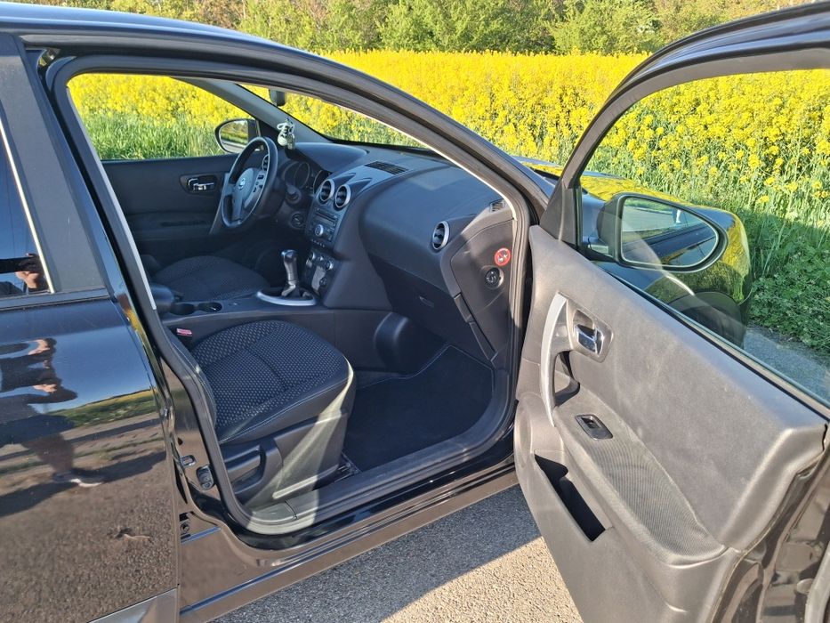 Nissan Qashqai 1.6 benzyna 2007r