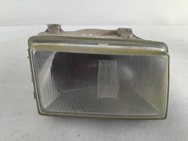 Ótica / farol direita RENAULT Trafic (TXX)