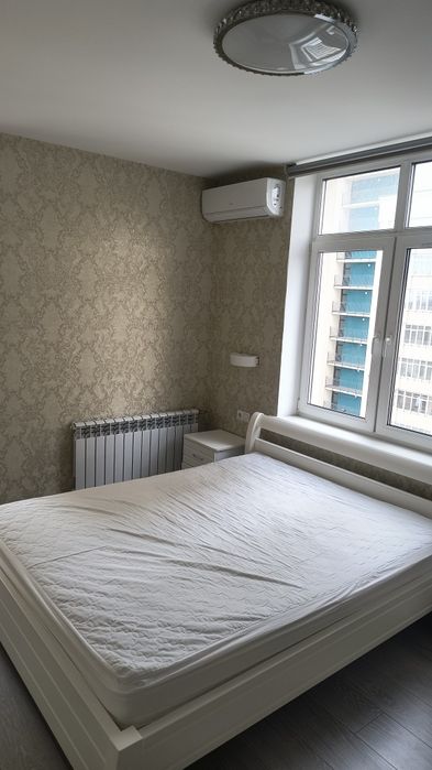 Оренда двокімнатної Липківського 37б, ЖК Династія