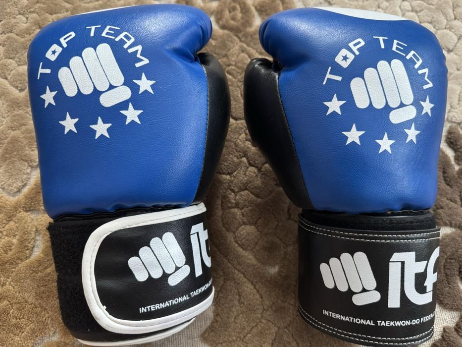 Рукавиці д/ хлопчика для Таеквондо р.8