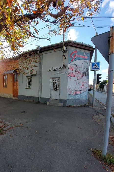 Комерційне приміщення біля людного перехрестя — максимум клієнтів!