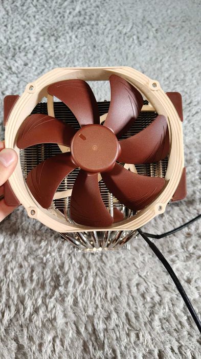 Chłodzenie CPU NOCTUA NH-D15