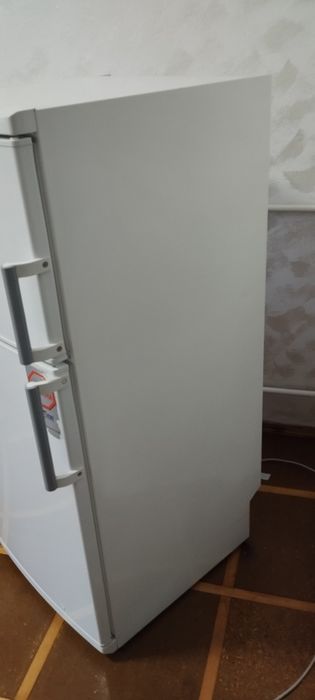 Холодильник Siemens