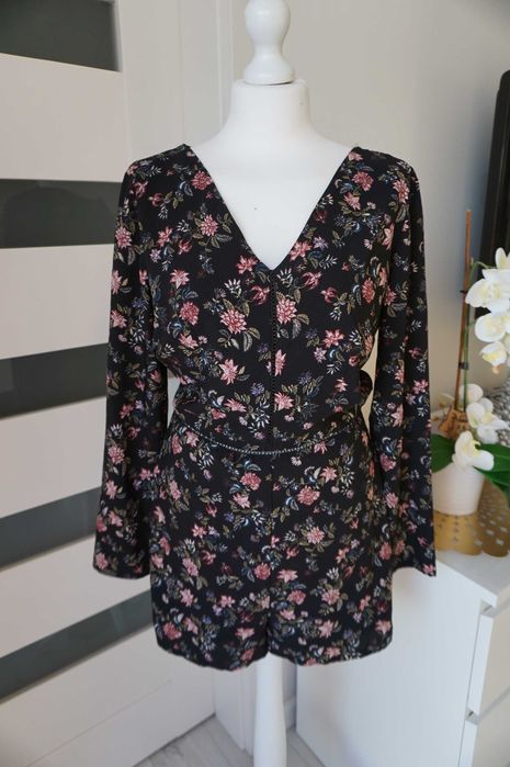 kombinezon w kwiaty~ Bershka r.40