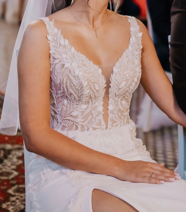 Suknia ślubna rybka syrenka rozcięcie ivory