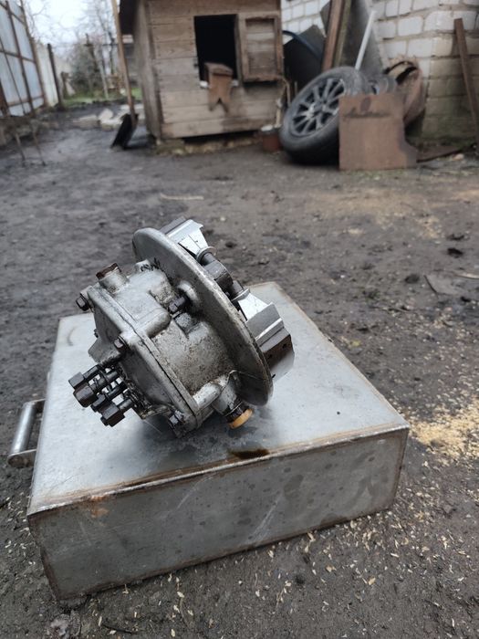 Продам Б/У редуктор мотоцикла МТ 10