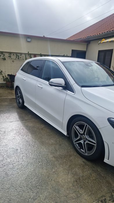 Mercedes-Benz B 180 d