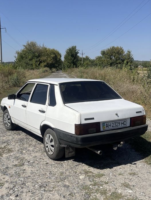 Продам ваз 21099