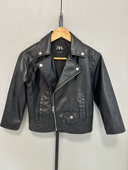 Косуха Zara утеплена на дівчинку р.128-134