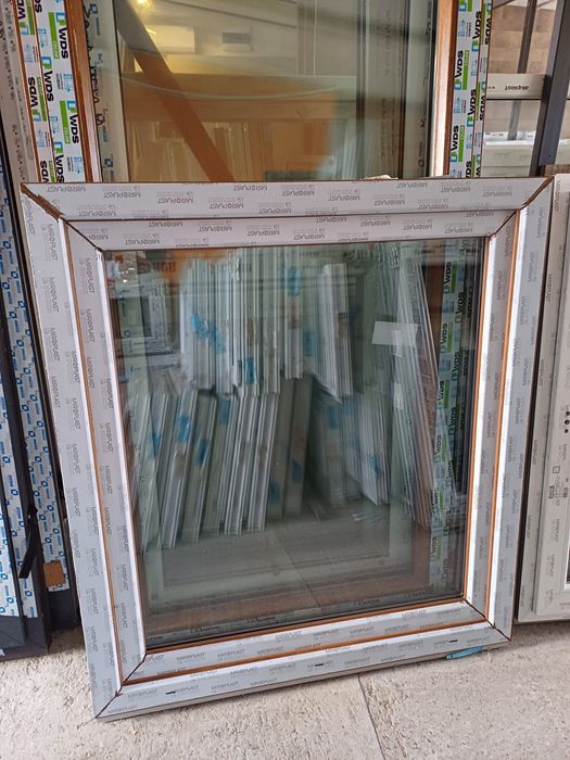 Okno 100x110 antracyt /złoty dąb /białe trzyszybowe